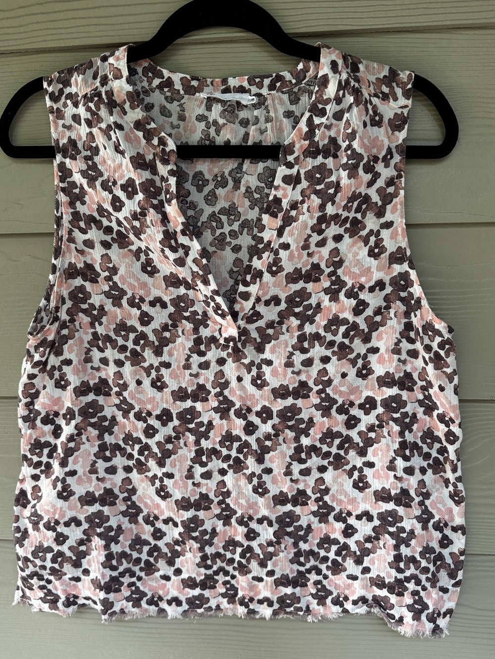 Carve Designs Tank Top Women’s M Pink Brown Floral V Neck Raw Hem Sleeveless